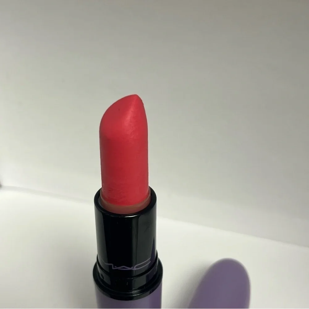 Mac x Kelly Osbourne Kelly Yum Yum Pink Lipstick Purple Packaging 2014
